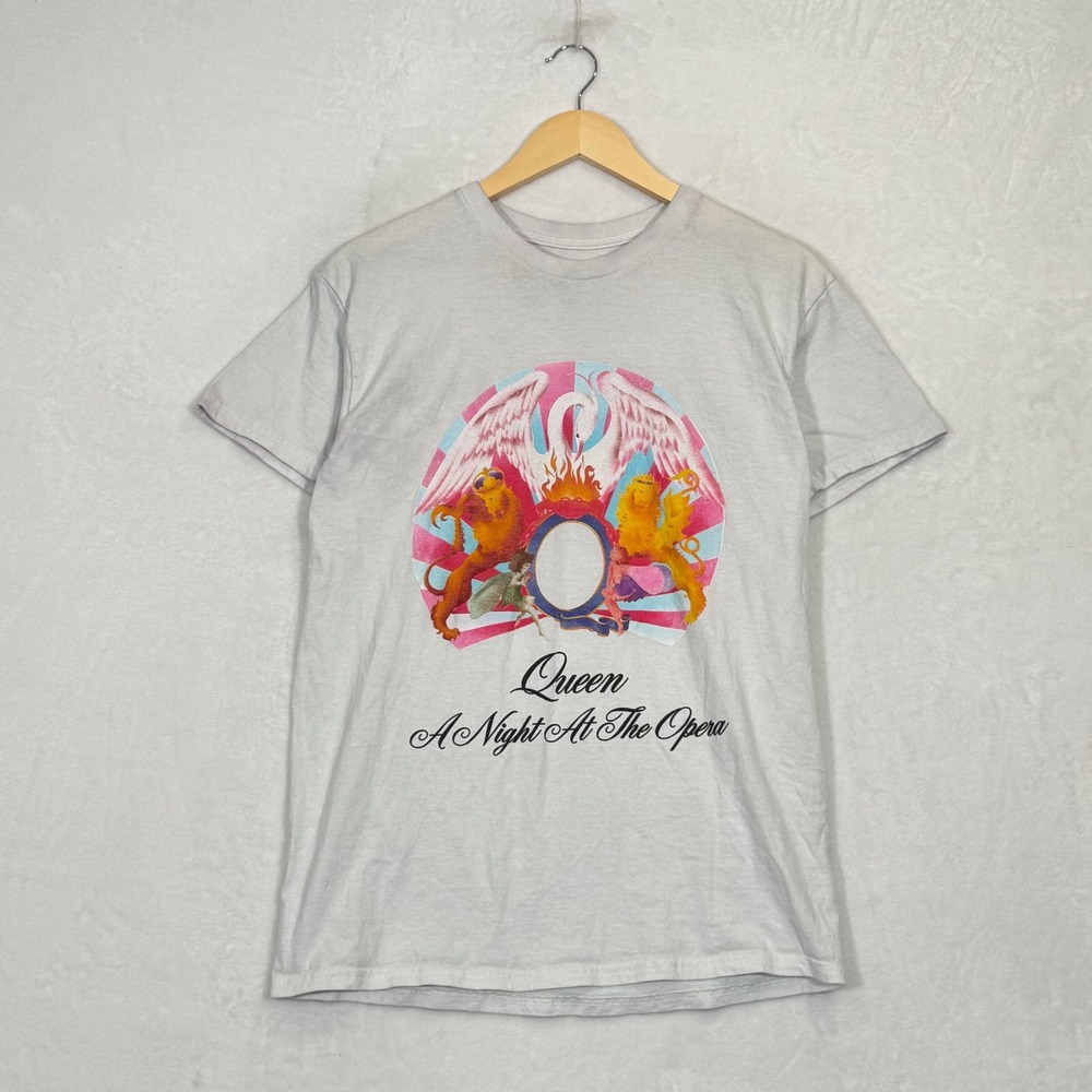 Queen White A Night At The Opera Graphic T-Shirt Medium